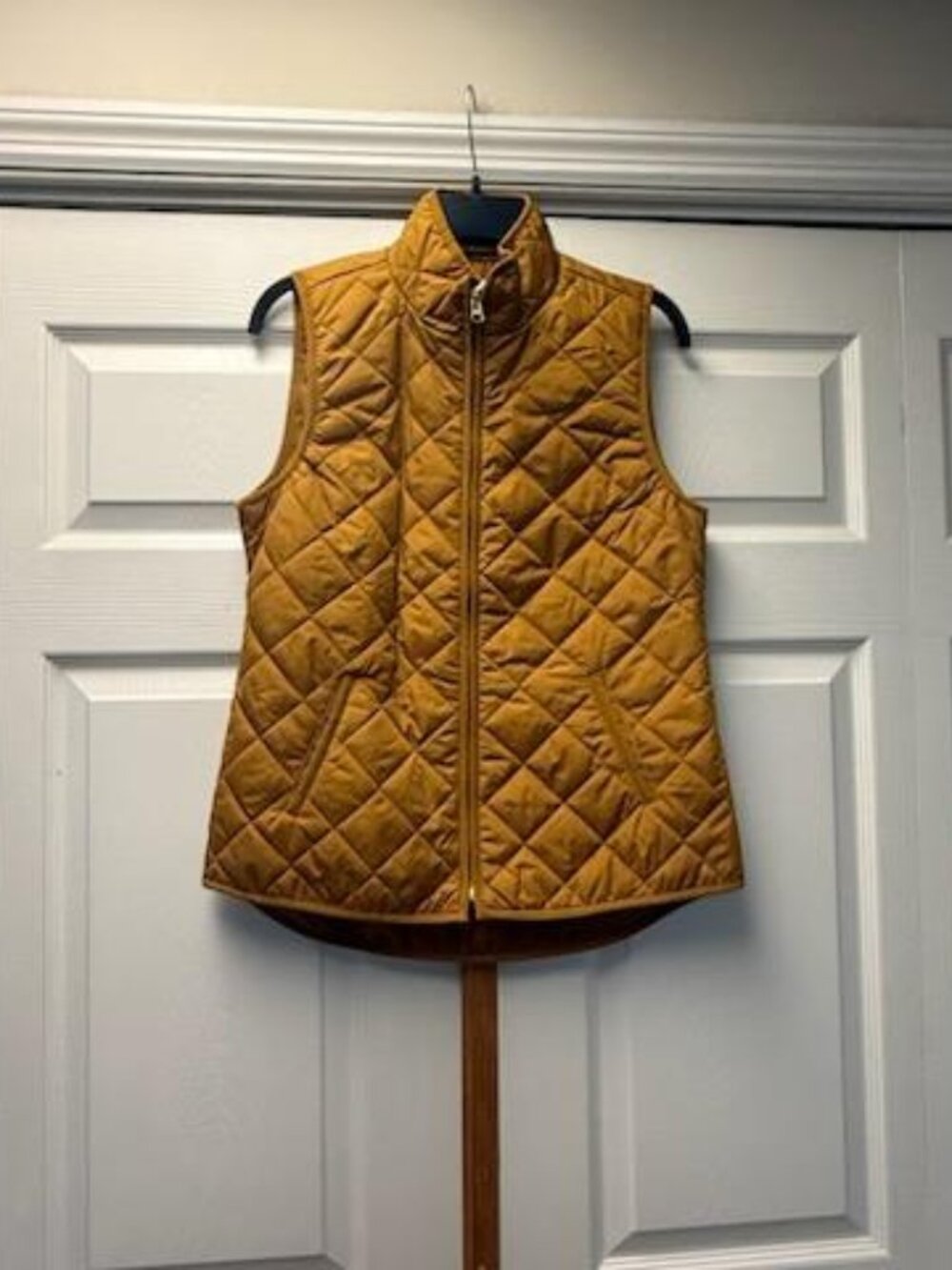 NWOT - Old Navy Puffer Quilted Vest - Sz S